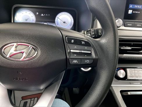 Used 2023 Hyundai Kona SE w/ Cargo Package FWD image 23