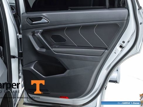 Used 2023 Volkswagen Tiguan SE R-Line image 69