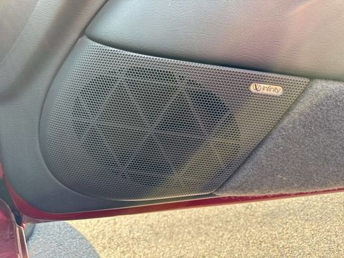 Used 1998 Chrysler Sebring JXI image 9