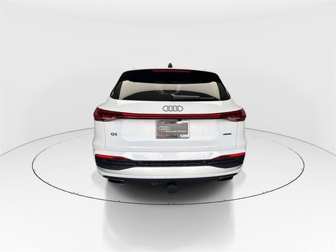 New 2025 Audi Q5 Premium Plus image 7