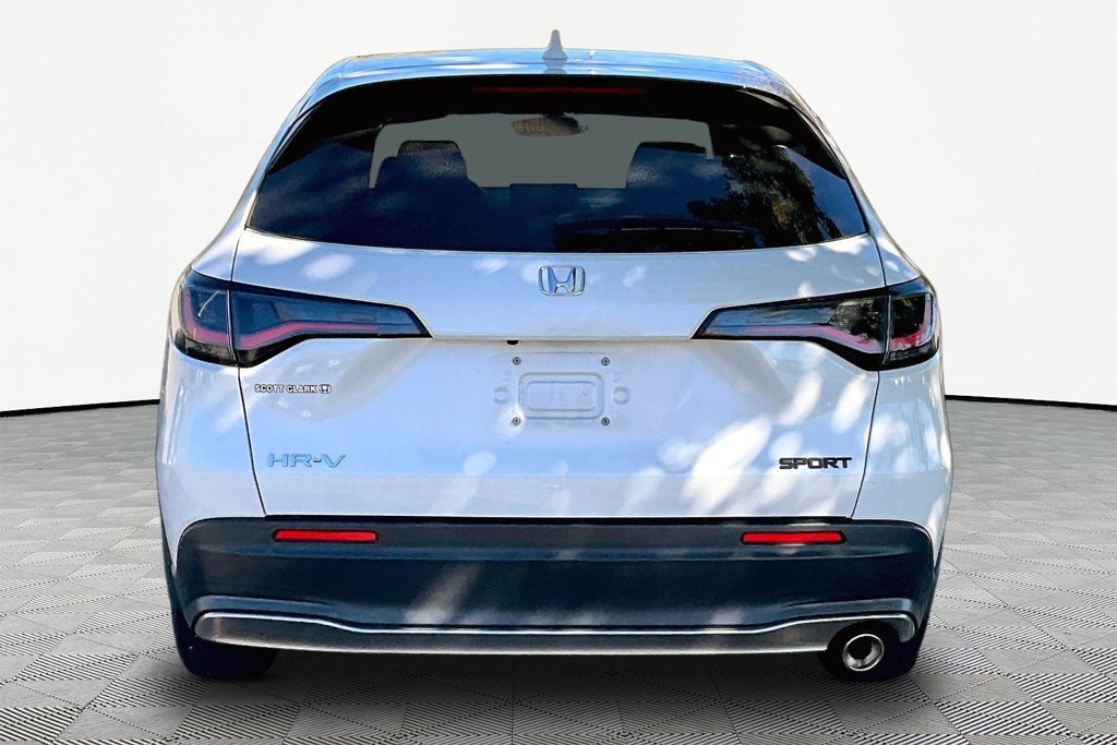 Used 2023 Honda HR-V Sport image 7
