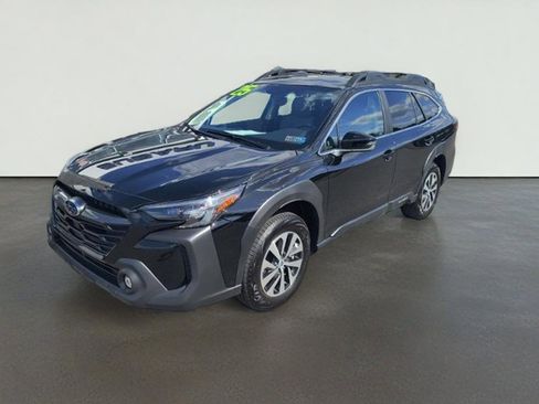 Used 2025 Subaru Outback Premium AWD/4WD image 29