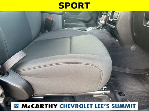 Used 2021 Jeep Gladiator Sport image 46