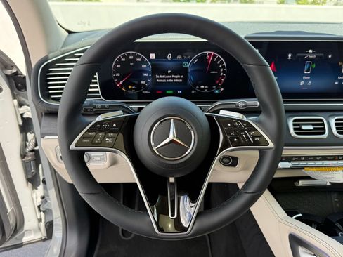 New 2026 Mercedes-Benz GLE 450e 4MATIC image 22