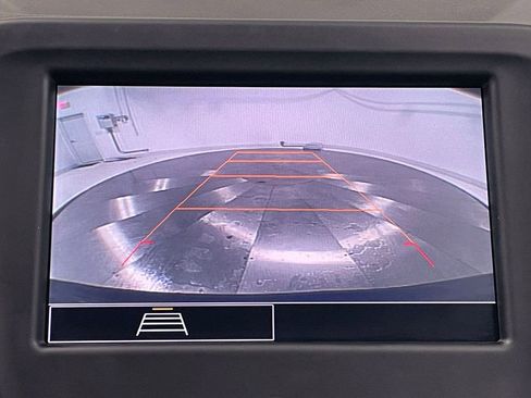 Used 2023 Chevrolet Equinox LT image 5