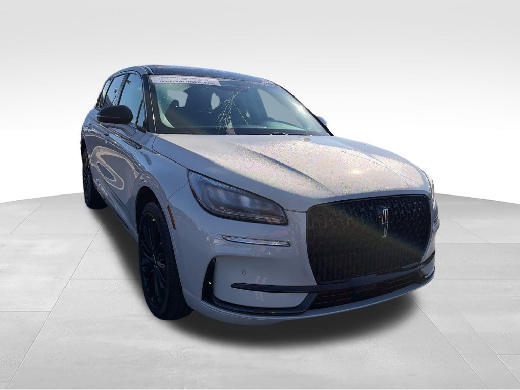Used 2024 Lincoln Corsair AWD w/ Equipment Group 101A image 7