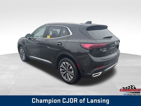 Used 2024 Buick Envision Preferred image 3