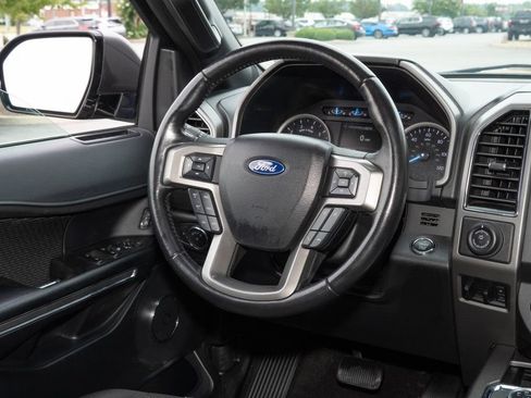 Used 2021 Ford Expedition XLT w/ FX4 Off-Road Package AWD/4WD image 16