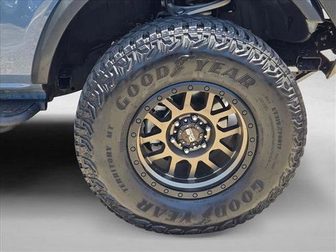 Used 2023 Ford Bronco 2-Door AWD/4WD image 16