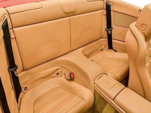 Certified 2010 Ferrari California RWD image 24