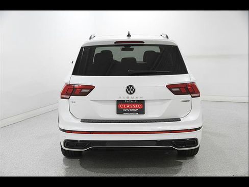 Certified 2024 Volkswagen Tiguan SE R-Line AWD/4WD image 19