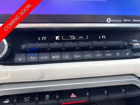 Used 2024 Toyota Sequoia Capstone AWD/4WD image 32