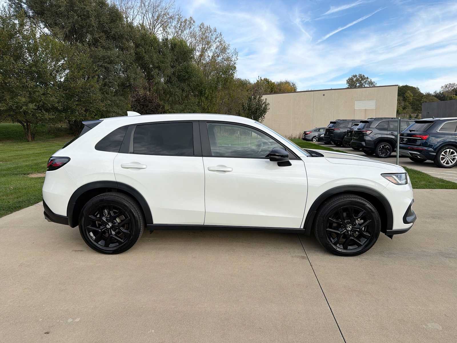 Used 2024 Honda HR-V Sport image 7