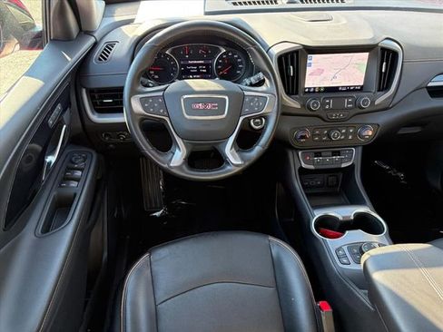 Used 2022 GMC Terrain AT4 w/ Infotainment Package II image 19