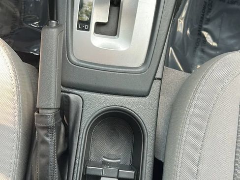 Used 2016 Subaru Forester 2.5i Premium AWD/4WD image 38