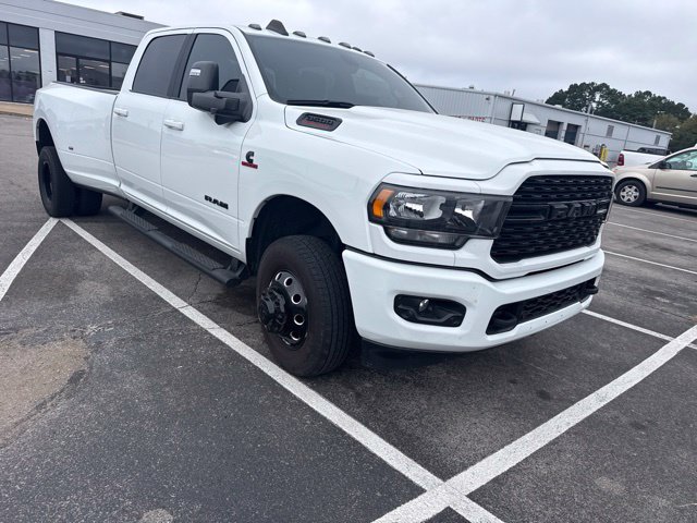 Used 2023 RAM 3500 Big Horn w/ Night Edition AWD/4WD image 2