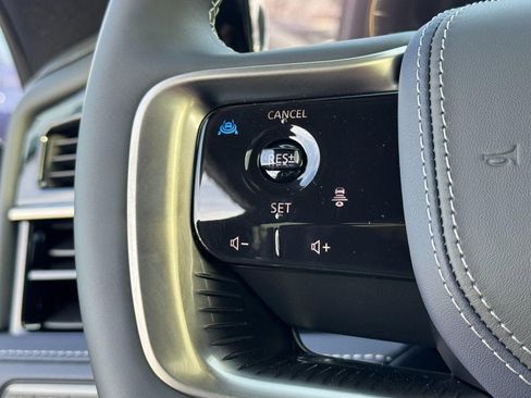 New 2026 INFINITI QX80 4WD image 11