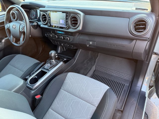 Certified 2023 Toyota Tacoma TRD Off-Road AWD/4WD image 19