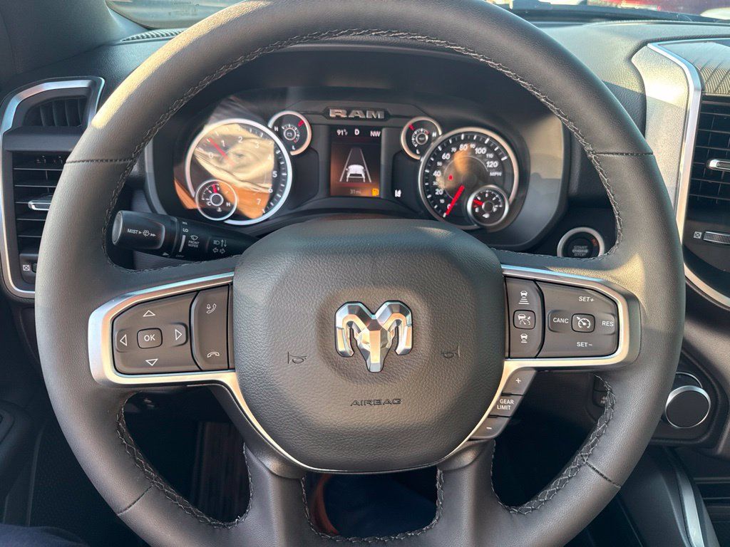 Used 2026 RAM 1500 Big Horn w/ Night Edition AWD/4WD image 17