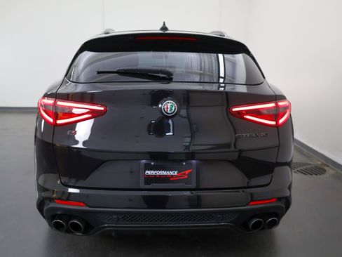 Used 2022 Alfa Romeo Stelvio Quadrifoglio w/ Active Assist Plus Package AWD/4WD image 4