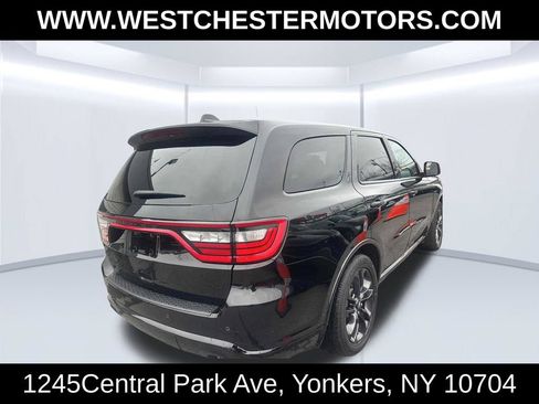 Used 2022 Dodge Durango R/T w/ Blacktop Package AWD/4WD image 4