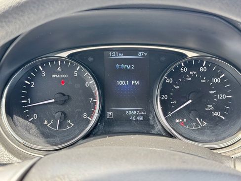 Used 2016 Nissan Rogue S w/ Appearance Package AWD/4WD image 20