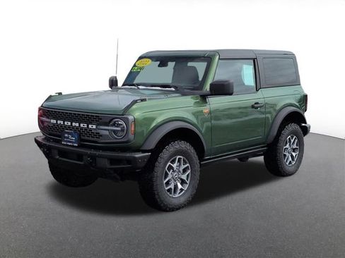 Certified 2022 Ford Bronco Badlands image 5