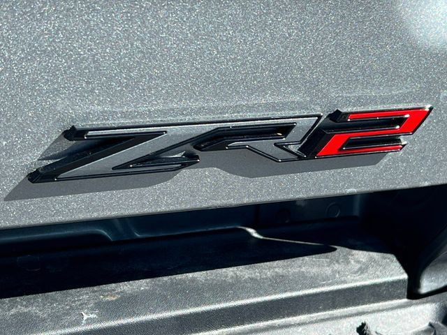 New 2026 Chevrolet Colorado ZR2 w/ Technology Package AWD/4WD image 2