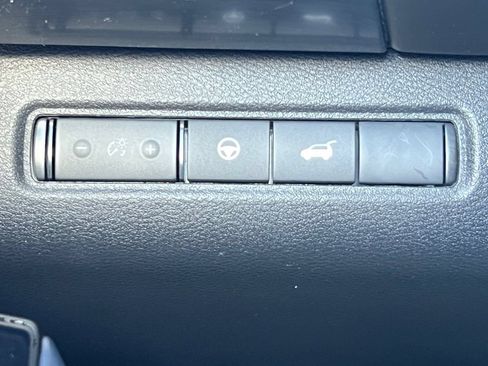 New 2026 Nissan Pathfinder SL FWD image 26