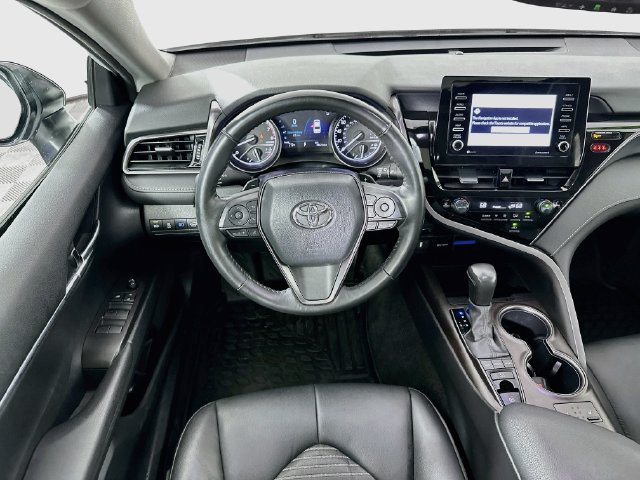 Used 2024 Toyota Camry SE w/ Cold Weather Package AWD/4WD image 11