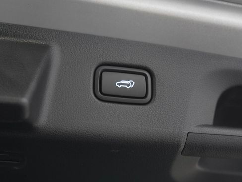 Used 2025 Hyundai Palisade SEL AWD/4WD image 11