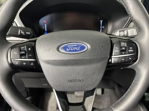 Used 2023 Ford Escape Active w/ Tech Pack #1 AWD/4WD image 17