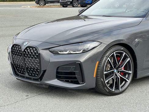 Used 2023 BMW M440i Convertible w/ Premium Package image 36