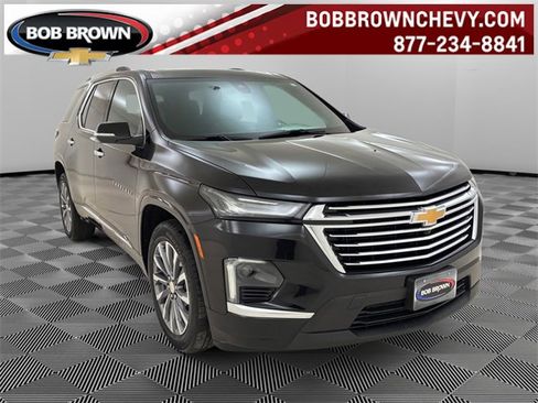 Used 2023 Chevrolet Traverse Premier image 1