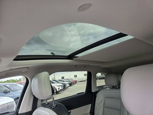 New 2026 Lincoln Nautilus Premier w/ Equipment Group 102A image 10