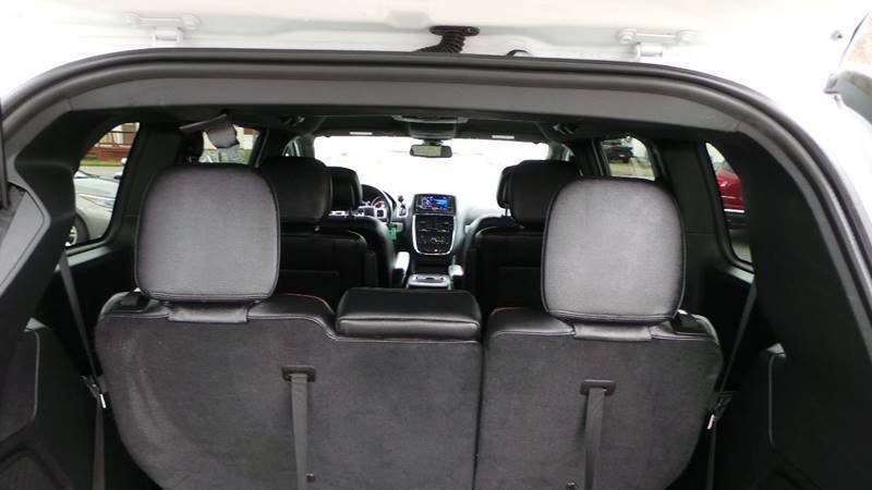 Used 2018 Dodge Grand Caravan GT FWD image 14
