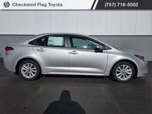 New 2026 Toyota Corolla LE image 2