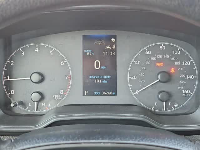 Used 2025 Toyota Corolla LE FWD image 27