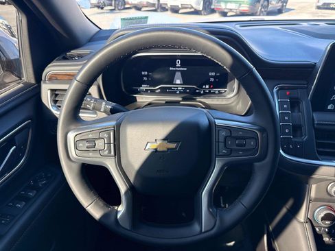 Used 2023 Chevrolet Tahoe Premier w/ Max Trailering Package AWD/4WD image 17