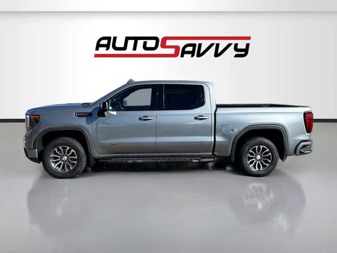 Used 2024 GMC Sierra 1500 AT4 w/ Technology Package AWD/4WD image 4