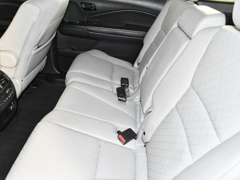 Certified 2023 Honda Passport Elite image 50
