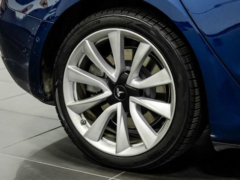 Used 2019 Tesla Model 3 Standard Range Plus RWD image 60