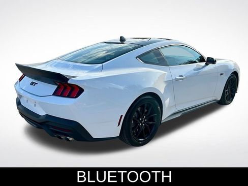 Used 2025 Ford Mustang GT Premium image 5