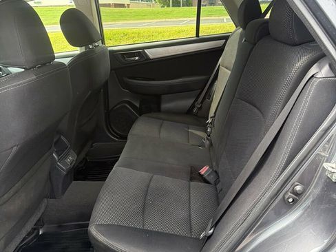 Used 2019 Subaru Outback 2.5i Premium AWD/4WD image 15