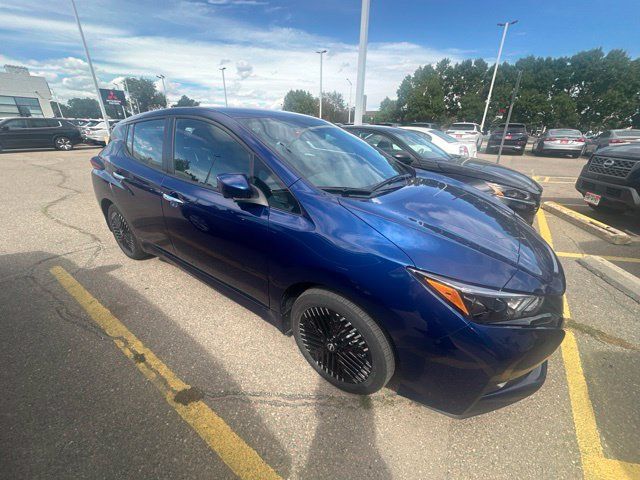 Used 2025 Nissan Leaf SV Plus FWD image 3