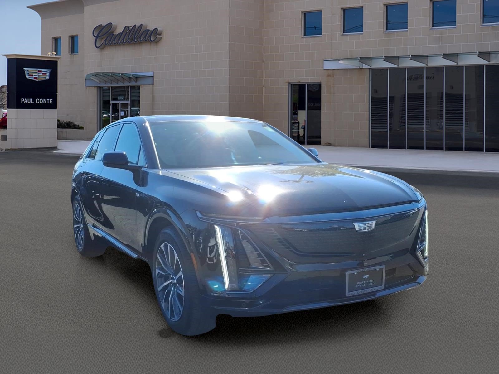Certified 2024 Cadillac Lyriq Sport w/ Nappa Leather Package AWD/4WD image 3