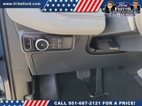 Certified 2025 Ford Explorer Active w/ Active Comfort Package image 12