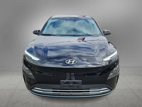 Used 2023 Hyundai Kona SE image 4
