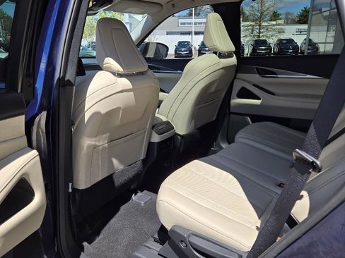 Certified 2023 INFINITI QX60 Luxe w/ Cargo Package AWD/4WD image 24