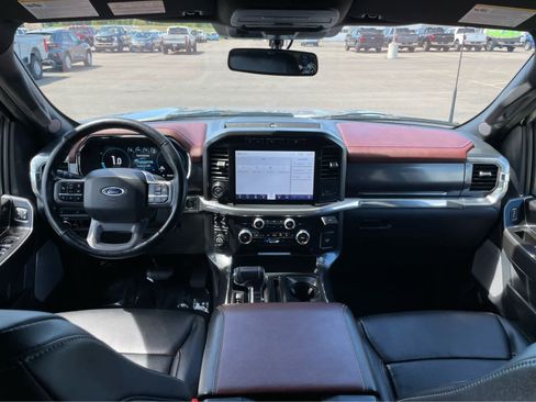 Used 2023 Ford F150 Lariat image 17